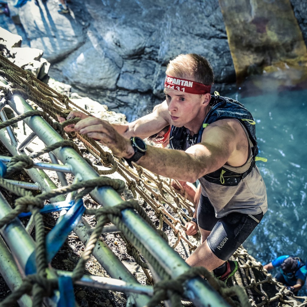 Dennis Groen tijdens Spartan Race Morzine in de Franse Alpen